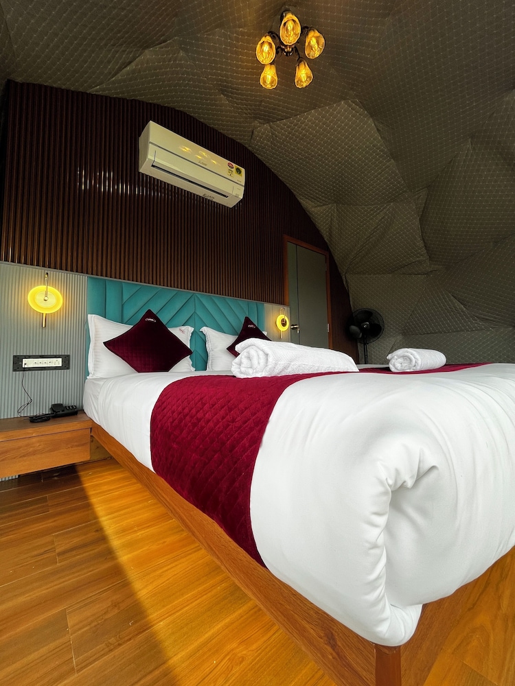 sovas nature hideout