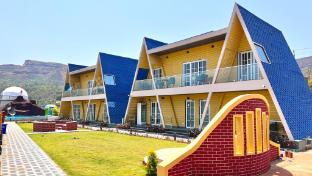 sovas nature hideout