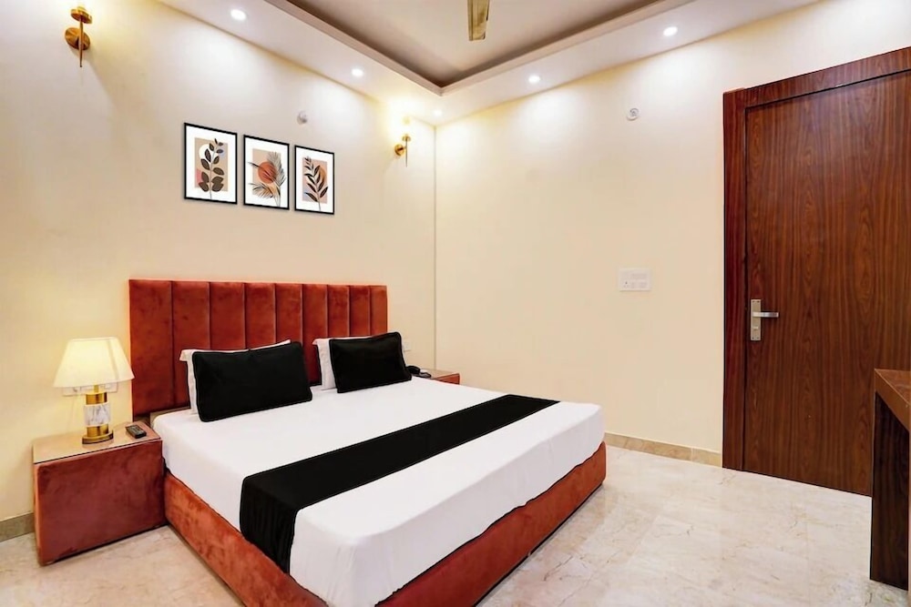 hotel radha vrinda