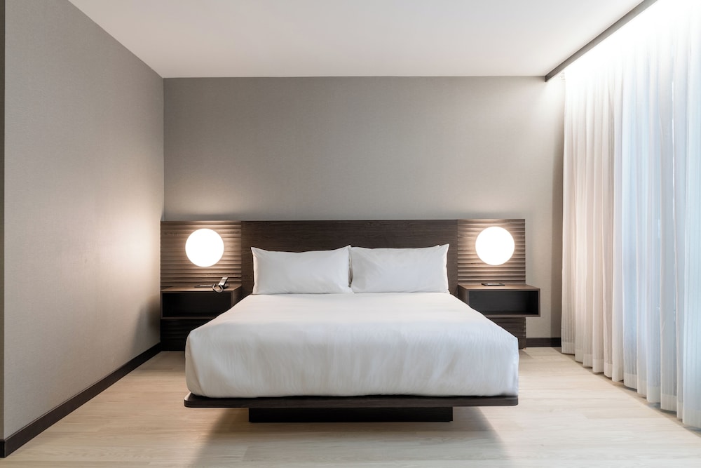 ac hotel burlington
