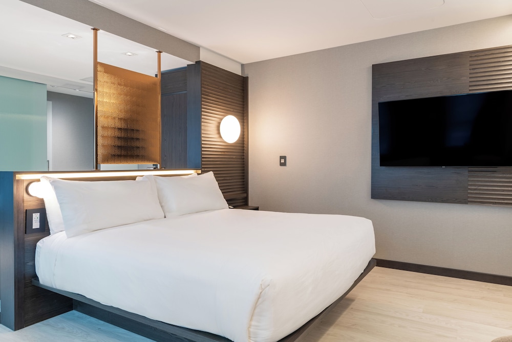 ac hotel burlington