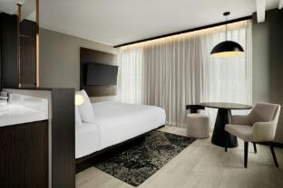 ac hotel burlington