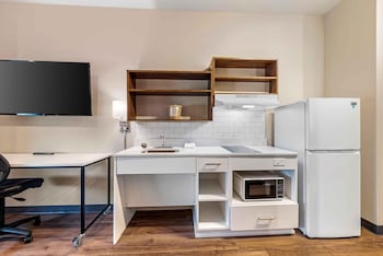 Extended Stay America Premier Suites - Austin - Kyle,,3 star