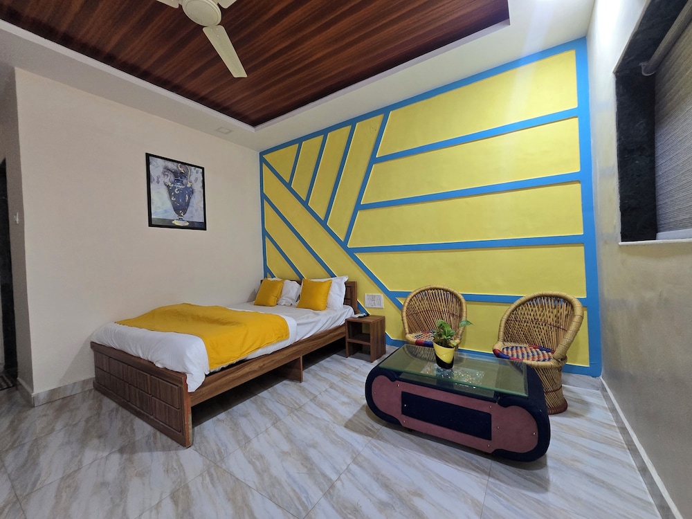 saaz resort and lawn