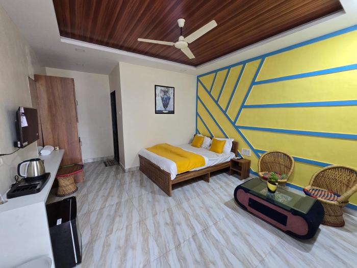 saaz resort and lawn