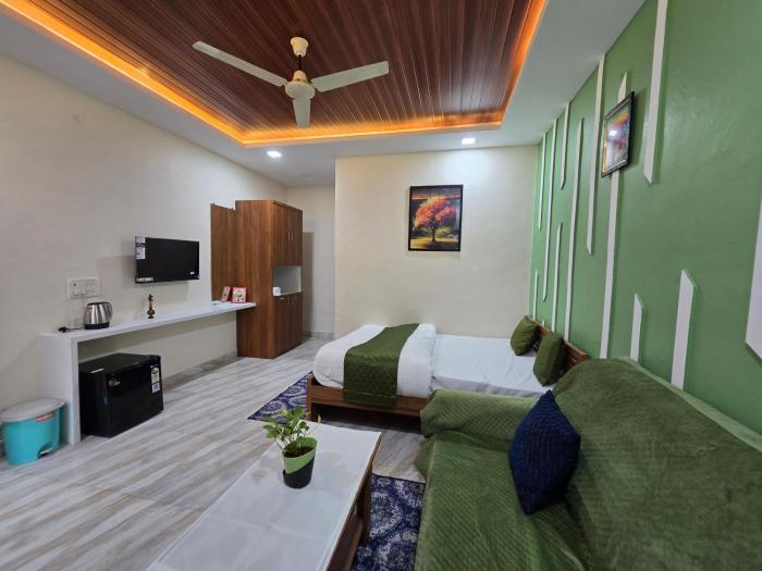 saaz resort and lawn