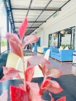 The Grand Lunara Hotel At Srinakarin,,4 star