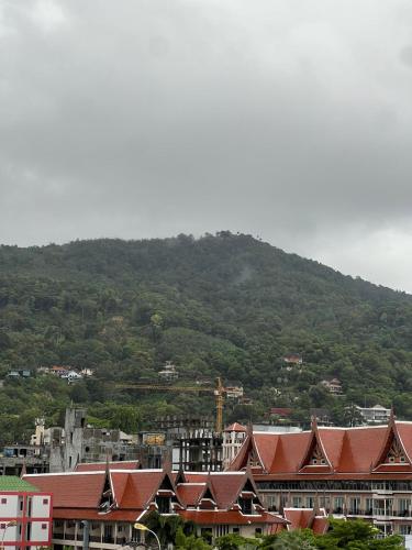 sk residence and restaurant patong