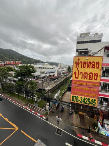 sk residence and restaurant patong