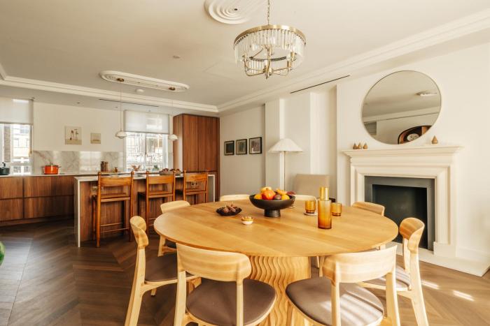 claridge house by slo