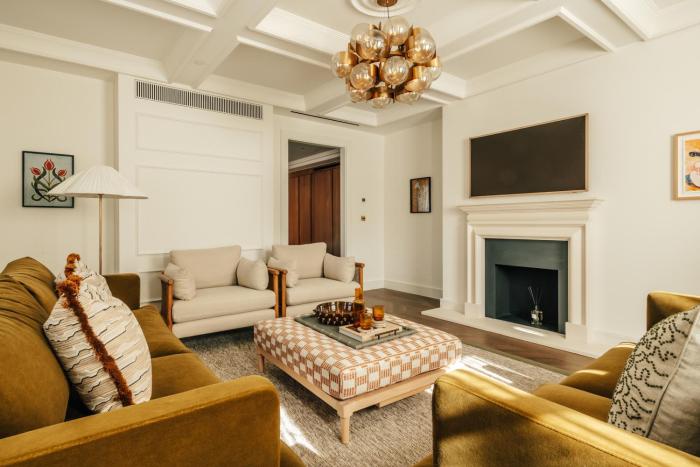 claridge house by slo