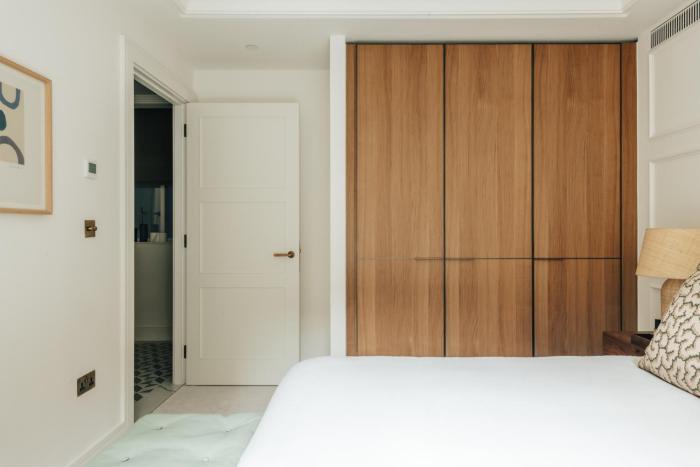 claridge house by slo