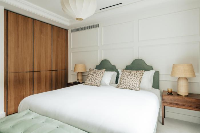claridge house by slo
