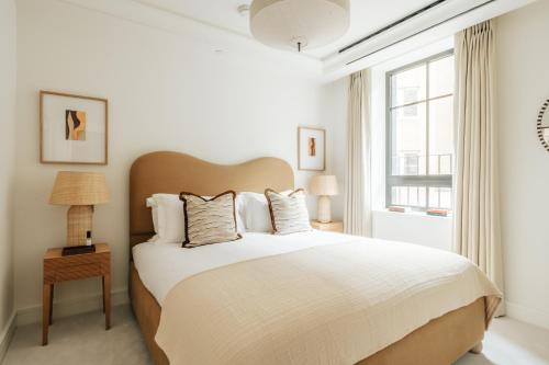 claridge house by slo
