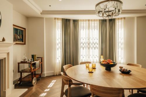 claridge house by slo