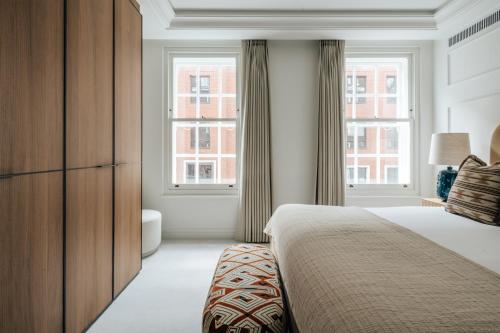 claridge house by slo