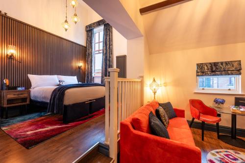 the old lyric hall st david aparthotel