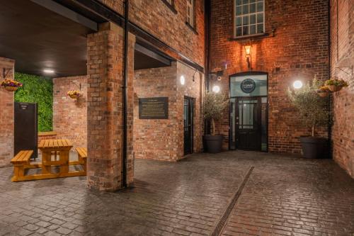 the old lyric hall st david aparthotel