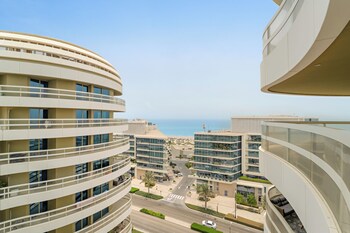 abu dhabi