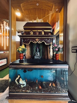 Hotel N N Palace,,2 star