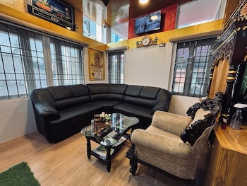 Hotel N N Palace,,2 star