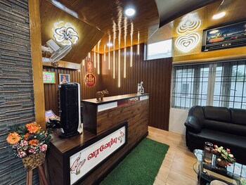 Hotel N N Palace,,2 star