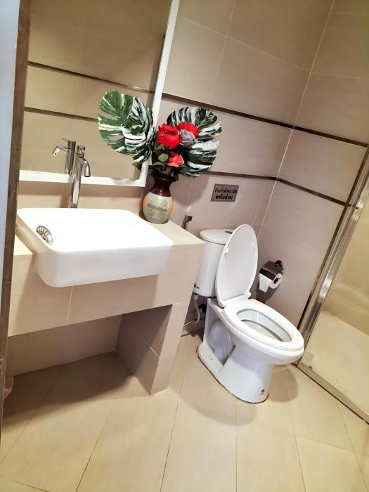 hunter hide pool villa