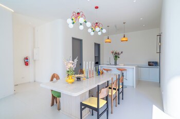 Pool Villa With Slide Karaoke Kitchen,,3 star