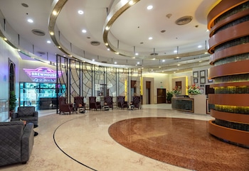 radisson gurugram sohna road city center