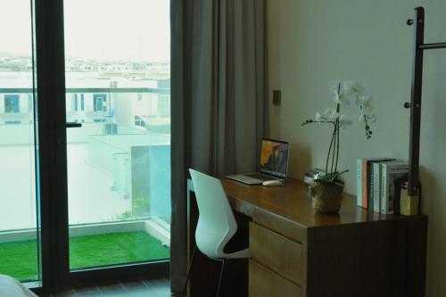 ec holiday homes dubai al furjan