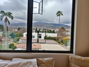 los angeles
