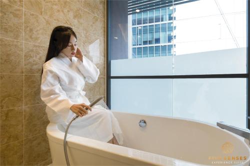 dorsett kuala lumpur by five senses