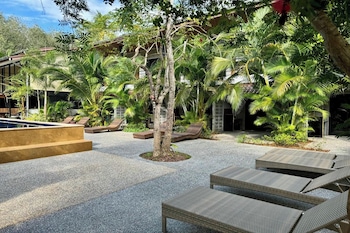 Aonangstudio,,3 star