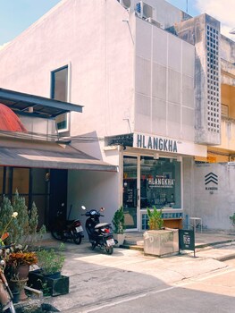 hlangkha hostel