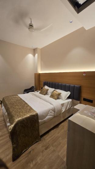 hotel parth