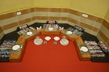 the wild planet treehouses and cottages