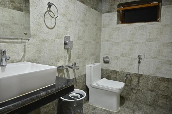 the wild planet treehouses and cottages