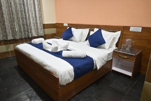 the wild planet treehouses and cottages