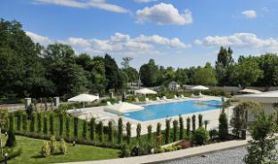 hill chalet hotel and resort