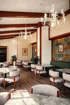 hill chalet hotel and resort