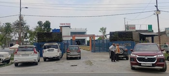 shehnai resort hotel andrestaurant