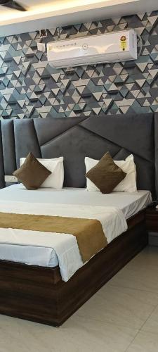 shehnai resort hotel andrestaurant