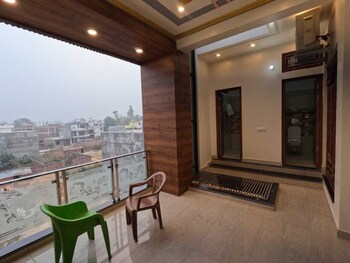 hare rama palace