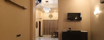 aqua golf villa vedic village