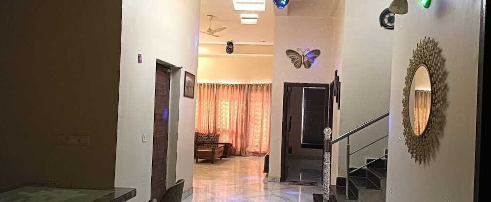 aqua golf villa vedic village