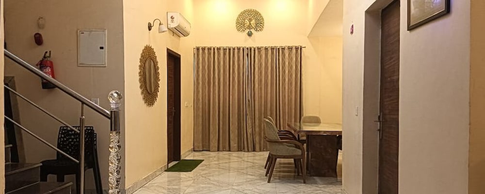 aqua golf villa vedic village