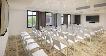 best western plus hotel saint roch orleans