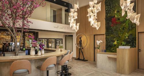 best western plus hotel saint roch orleans