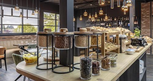 best western plus hotel saint roch orleans