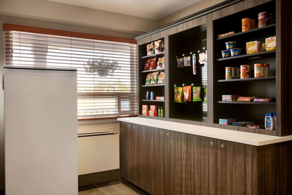 Travelodge Suites By Wyndham New Glasgow,New Glasgow>>Halifax,2 star